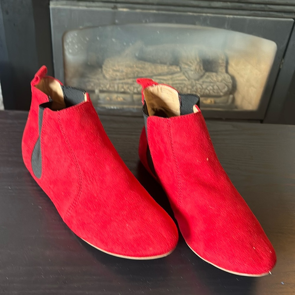 Women’s red booties